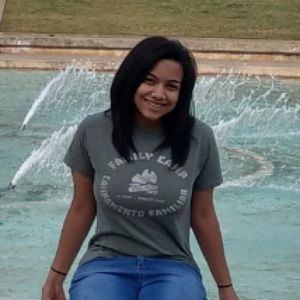 Meet your Posher, Carina